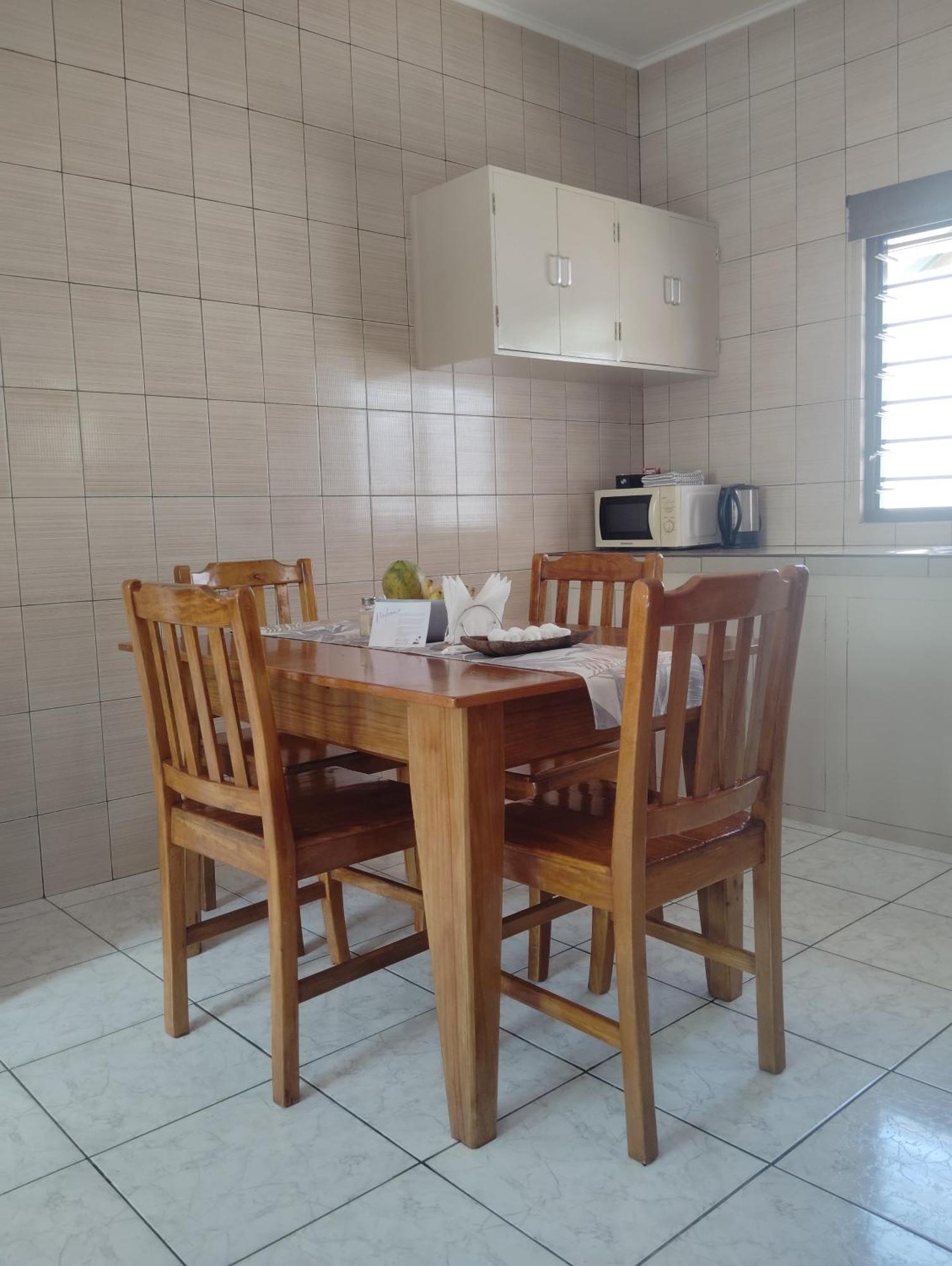 Roche Kerlan Apartments Grand Anse  Bagian luar foto